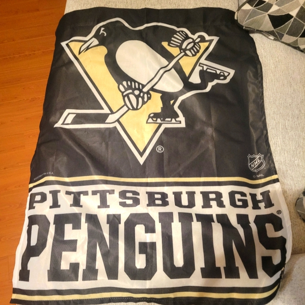 Pittsburgh Penguins wincraft flag